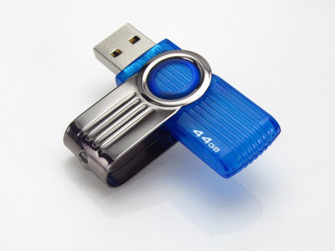 cara mengembalikan file yang diformat di flashdisk