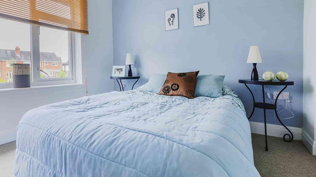 kamar tidur biru putih rumah tembok kombinasi dekorasi romantis ide dinding minimalis banget ngetrend lagi rekomendasi deh kreatif kumpulan sempit