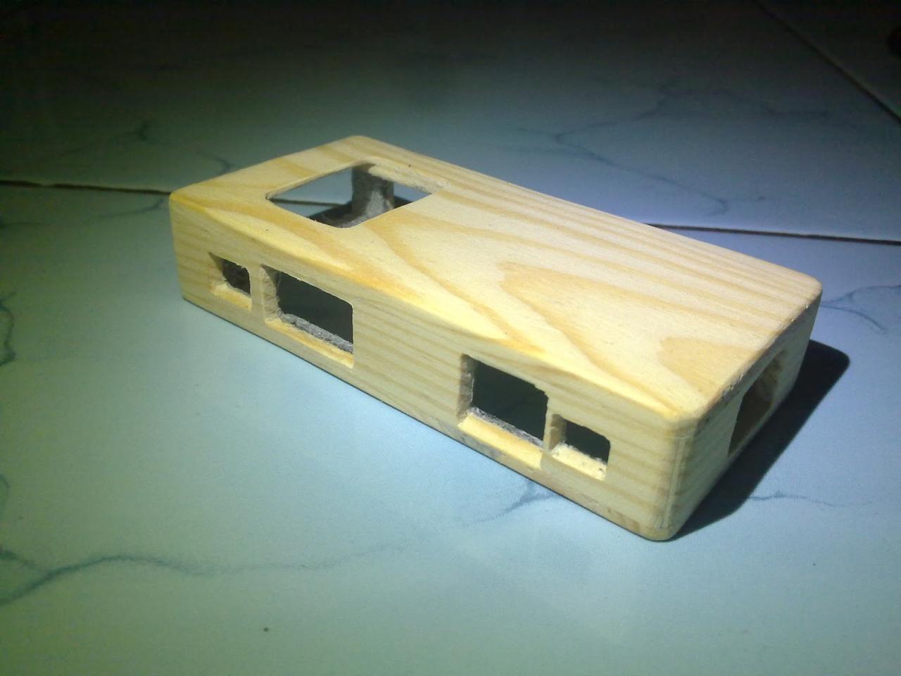 cara membuat casing hp dari kayu terbaru